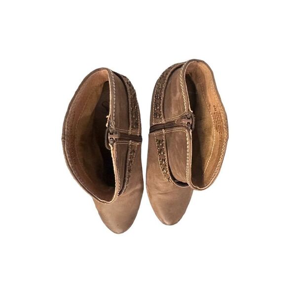 Sofft Chunk Heel Booties Studded and Western Details - Picture 9 of 12